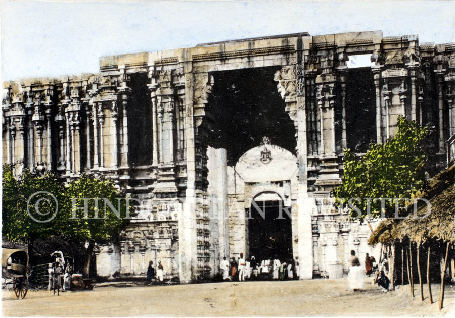 /data/Original Prints/Topography Views, City Views, Landscapes/GATEWAY SRIRUNGAM.jpg